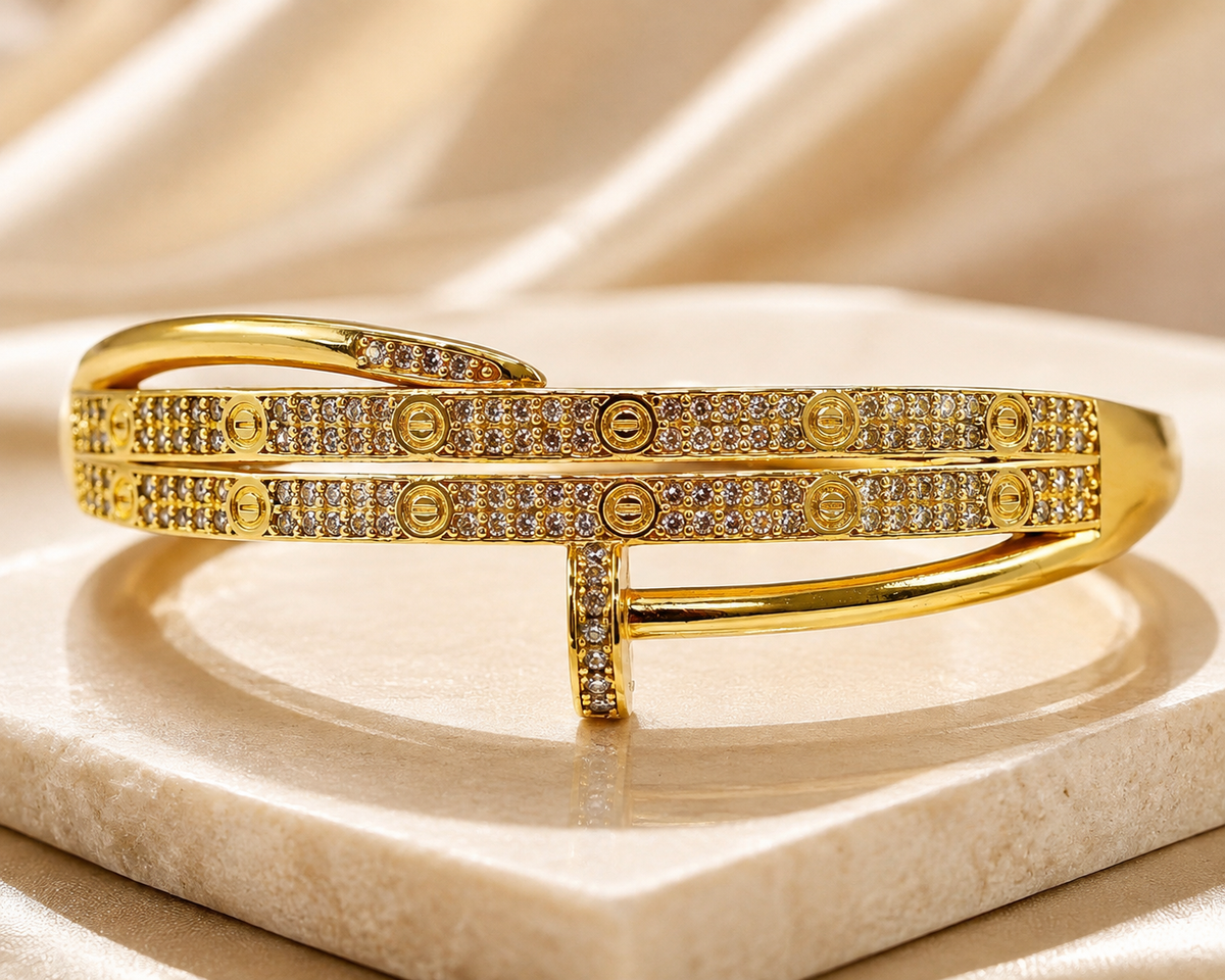 Arm Candy